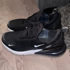 Nike Air Max 270 size 12 men’s